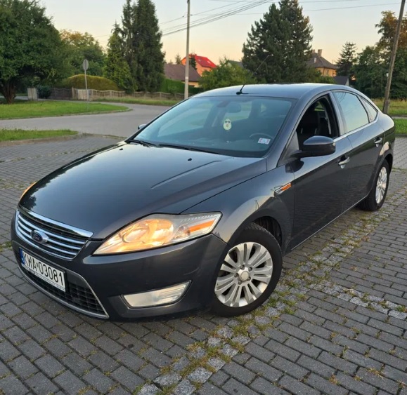Ford mondeo 1.8 tdci ghia