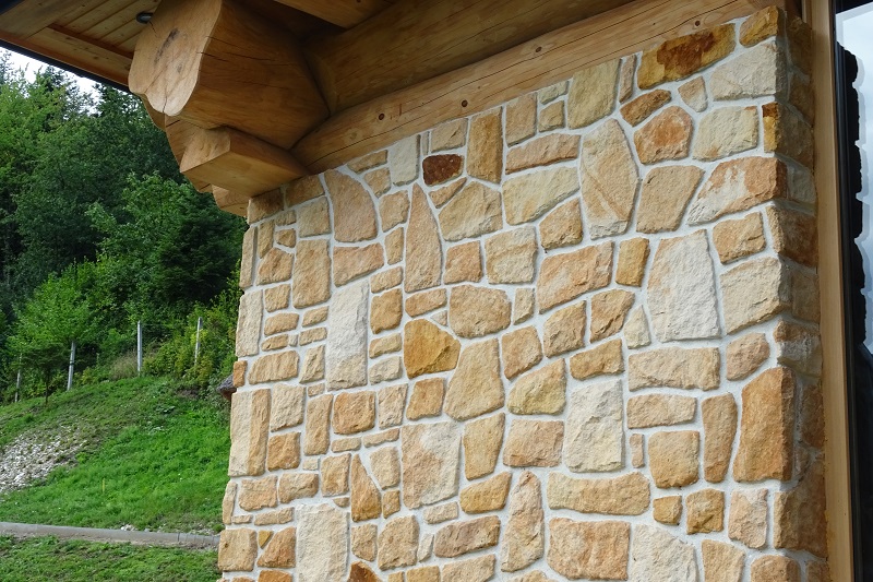 Kamień dekoracyjny Dzikówka – rustykalne płytki na ściany i elewacje